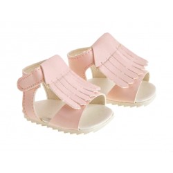 Różowe sandały dla lalki...