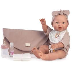 Lalka Mia siusiająca z...